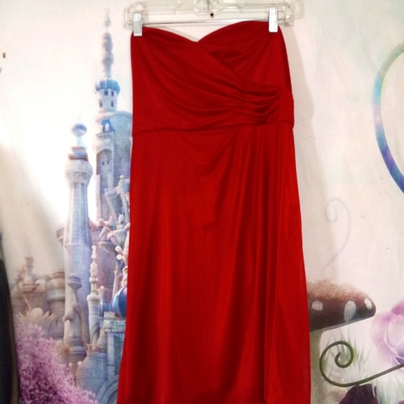 David's bridal red strapless dress - Picture 5 of 9